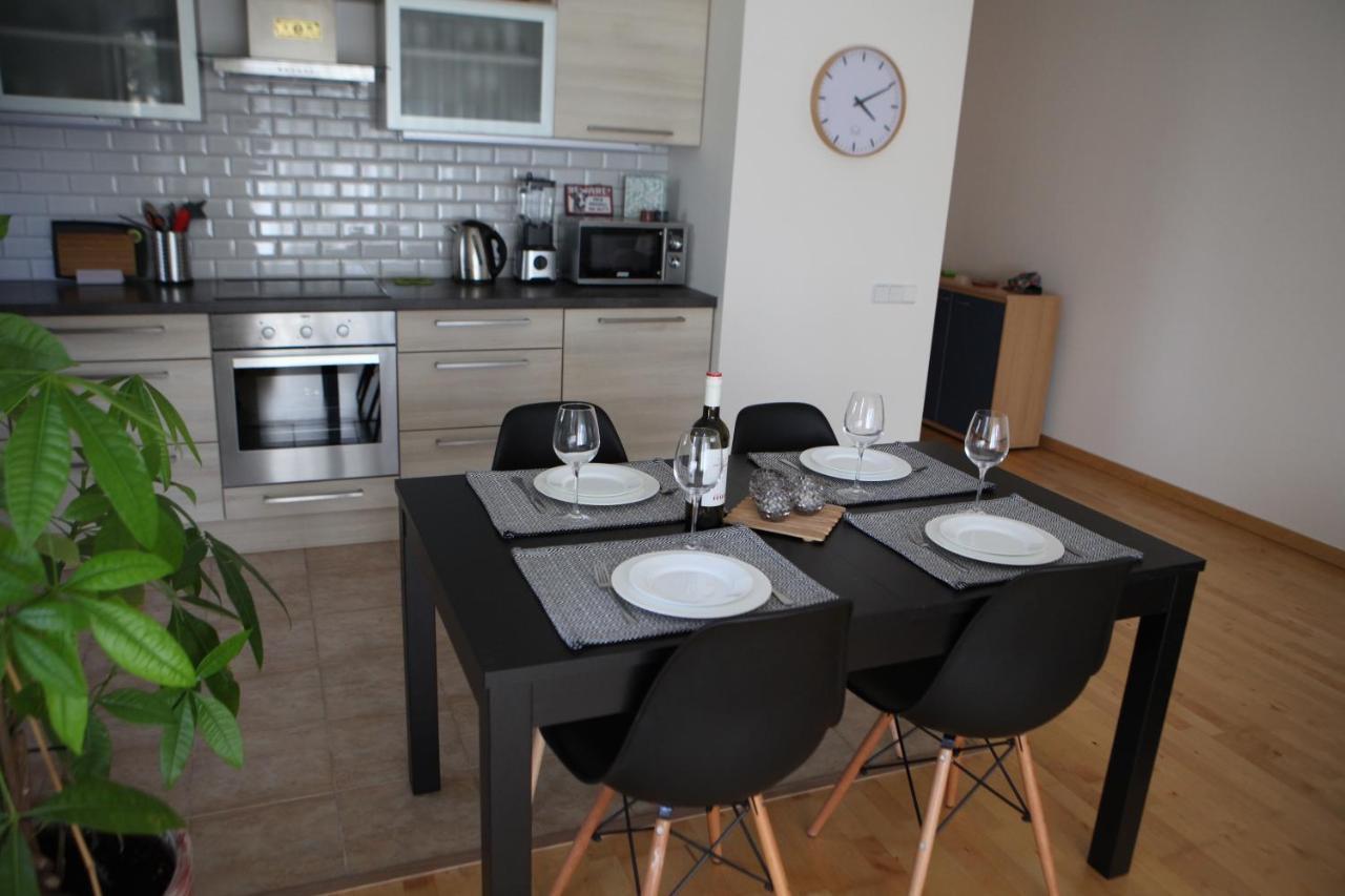 Appartamento Cozy Kaivas, Free Parking, Self Check-in Riga